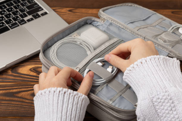 electronic device carrying case